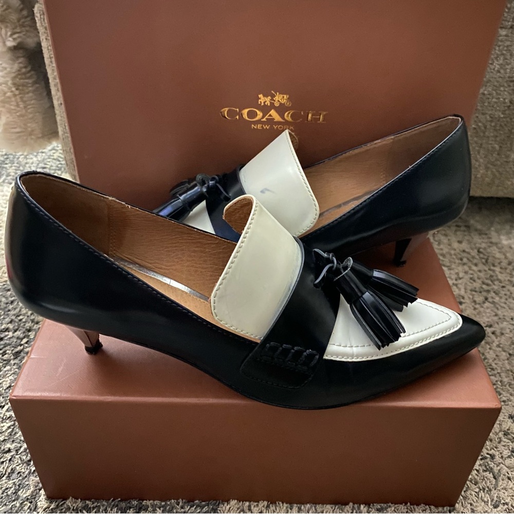 Coach Betty Loafer 7.5